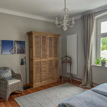 Lägenhet Hinter'm Landliebe Luxurioeser Wintergarten Kacheloefen