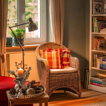 Hinter'm Landliebe Luxurioeser Wintergarten Kacheloefen * Hintersee