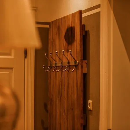 Hinter'm Landliebe Luxurioeser Wintergarten Kacheloefen