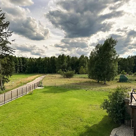 Hinter'm Landliebe Luxurioeser Wintergarten Kacheloefen Lägenhet *