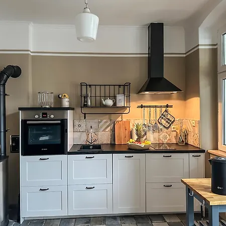 Lägenhet Hinter'm Landliebe Luxurioeser Wintergarten Kacheloefen *