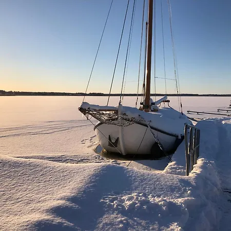 Hinter'm Landliebe Luxurioeser Wintergarten Kacheloefen Hintersee