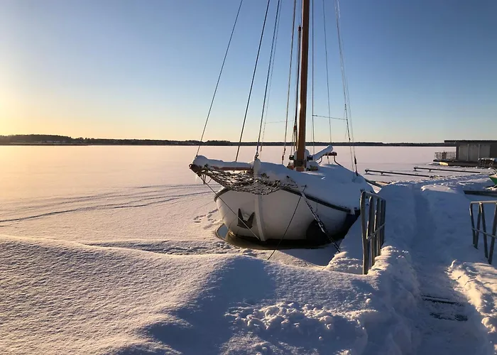Hinter'm Landliebe Luxurioeser Wintergarten Kacheloefen Hintersee